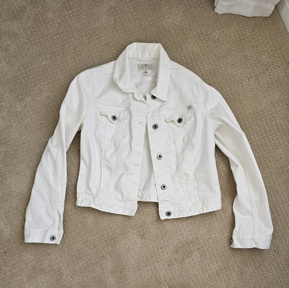 Lucky Brand White distressed denim jacket size M